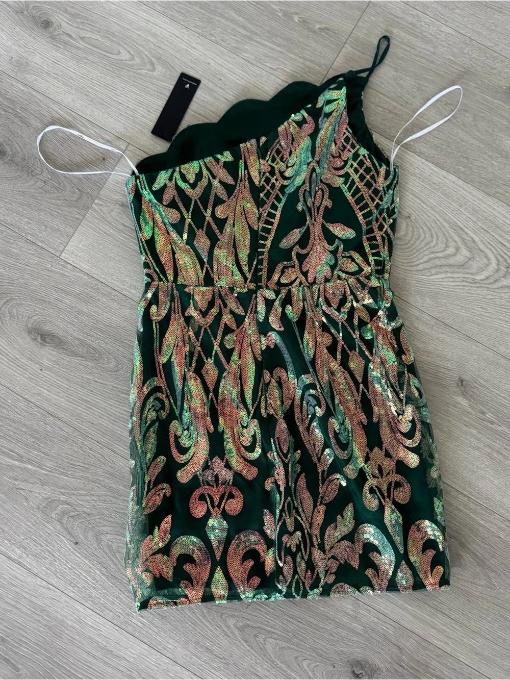 Lulu's Mesmerizing Shine Green Sequin One-Shoulder Party Dress Medium - Picture 5 of 16